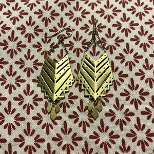 Silpada kim kardashian line gold dangle earrings